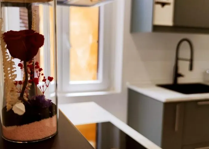 Almarosa House Bed & Breakfast Rome