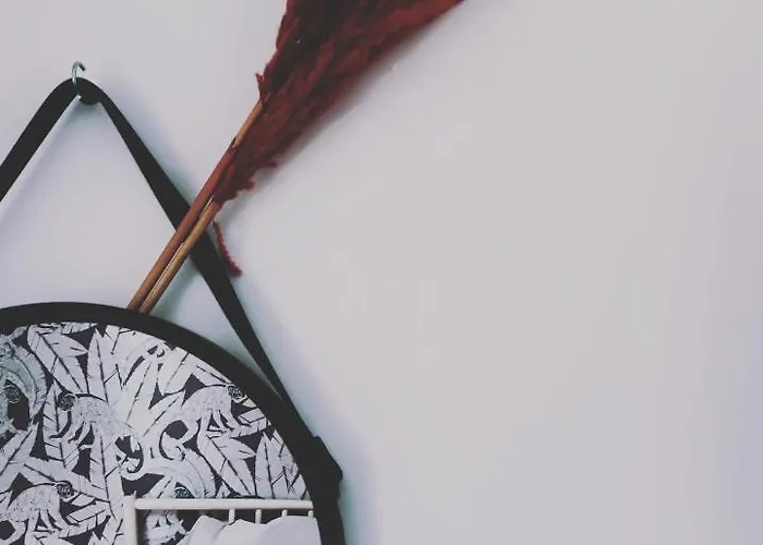 Almarosa House Bed & Breakfast 4*